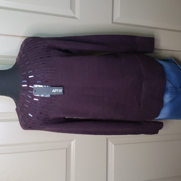 NWT Apt. 9 Women's Plum Satin embellished rib yoke tunic Sweater Size Small - Picture 4 of 7